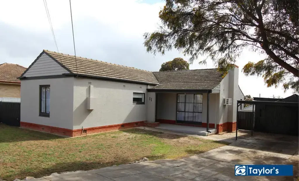 RENOVATED THRU-OUT & LARGE GARAGE