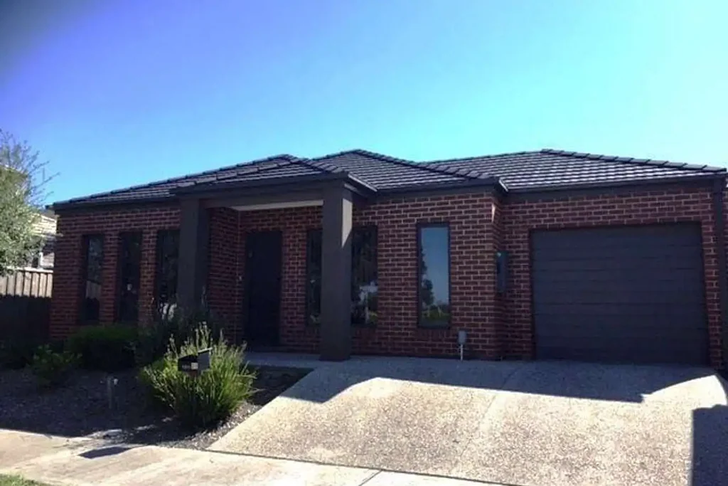 4 BEDROOM FAMILY HOME