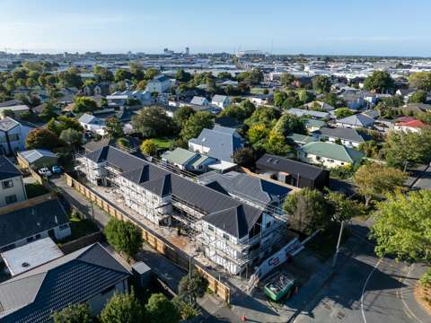 Sydenham 3部屋 Exciting Near Completed Homes in Sydenham!