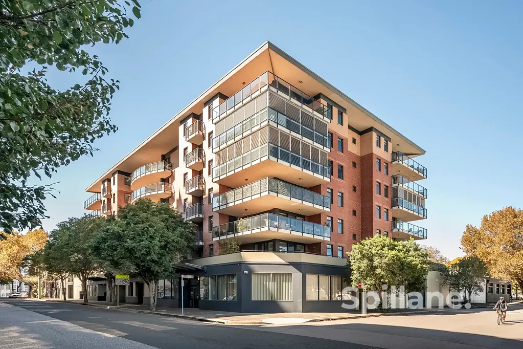 Newcastle West 3房  Spacious Living in the Heart of Newcastle West