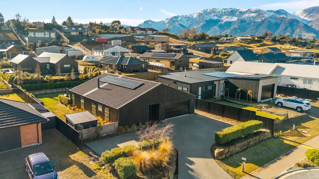 Lake Hawea 3कमरा Stylish Living is Sun Powered