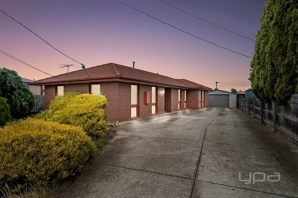 35 Richard Road, Melton South, VIC 3338