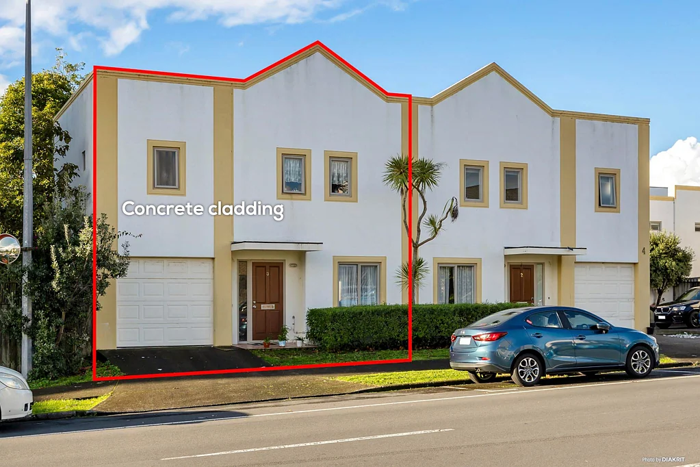 New Lynn 3Habitaciones Solid Built – Overseas Vendor demands urgent sale!