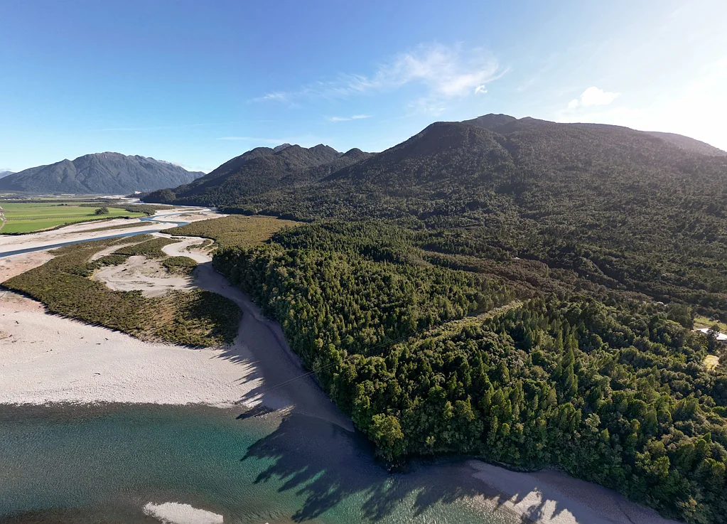 Moana / Lake Brunner Coast Wilderness Retreat: Bush Block, Lot 1
