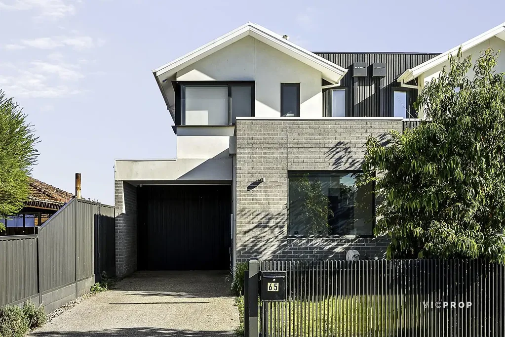 Altona North 4ห้องนอน Modern living with exceptional flexibility