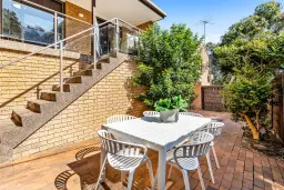 2/20-38 Evans Street, Freshwater