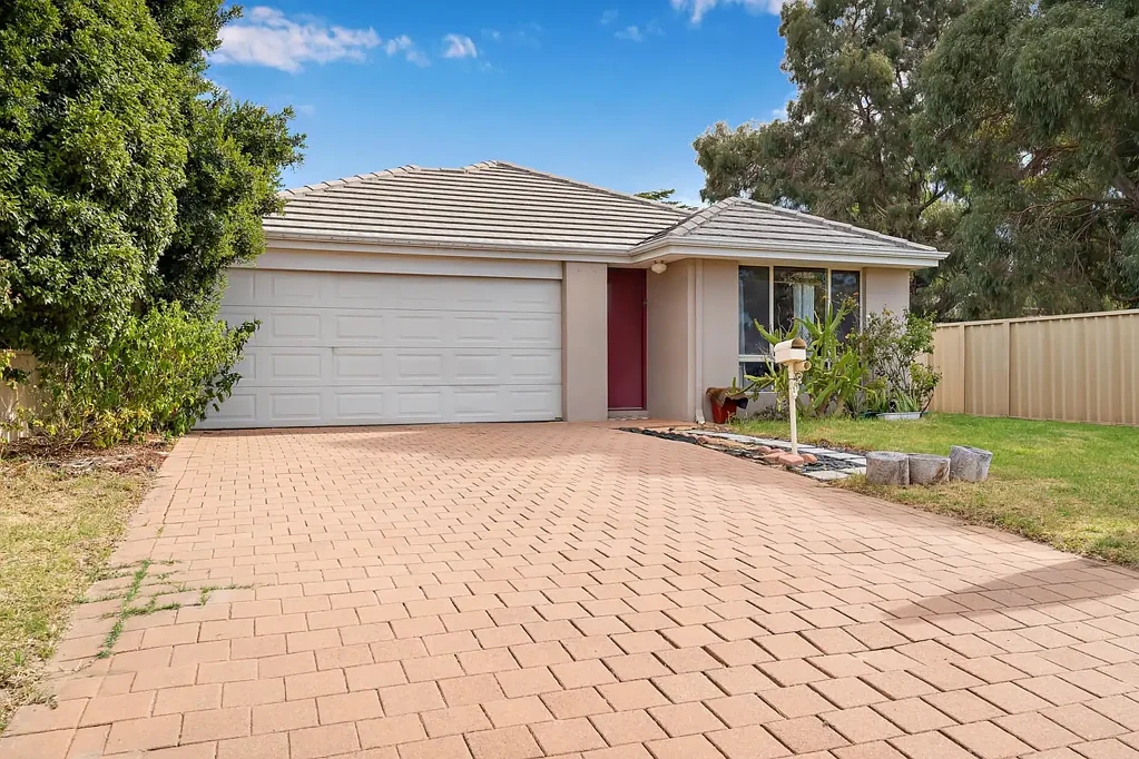 Seville Grove 3ห้องนอน End Date Sale by 5pm on 30th March!!