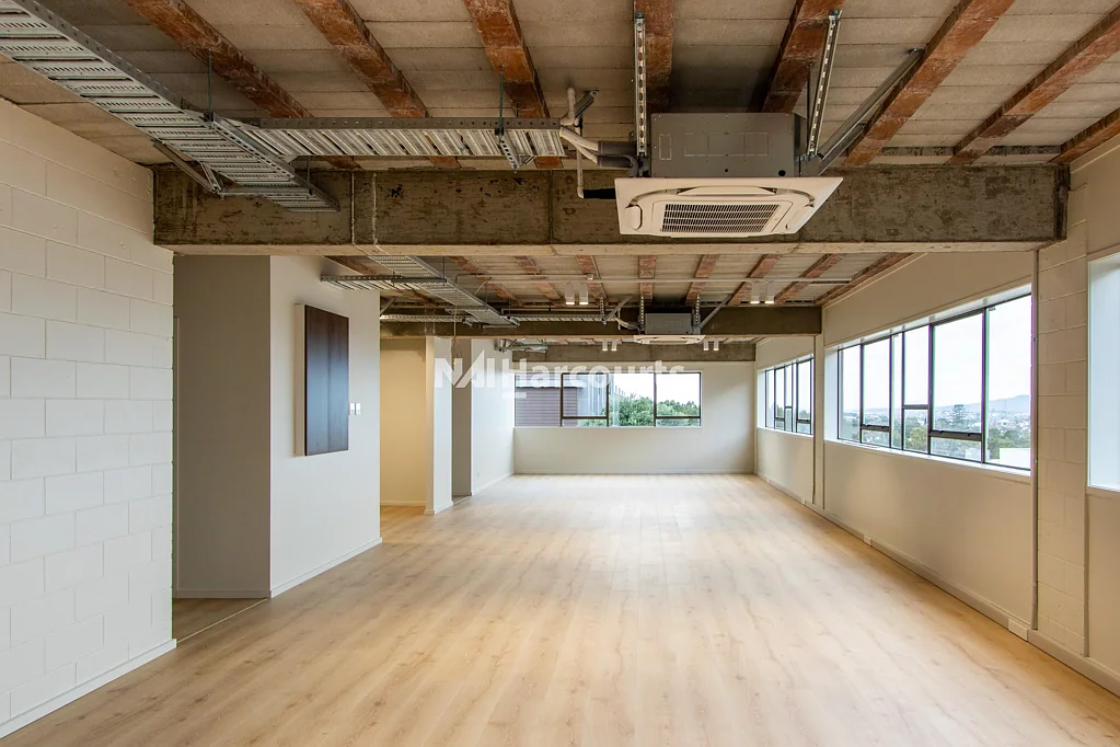Birkenhead  Exceptional Office with Views - Now Available