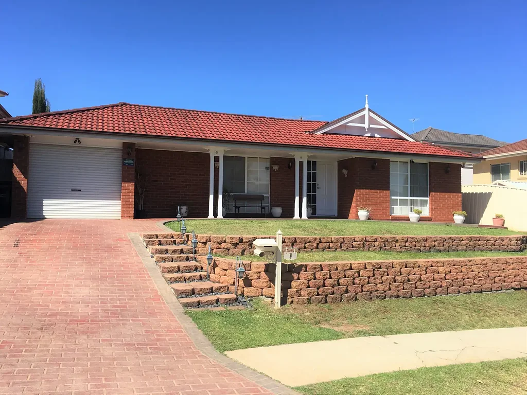 Immaculate throughout in a sought-after position...