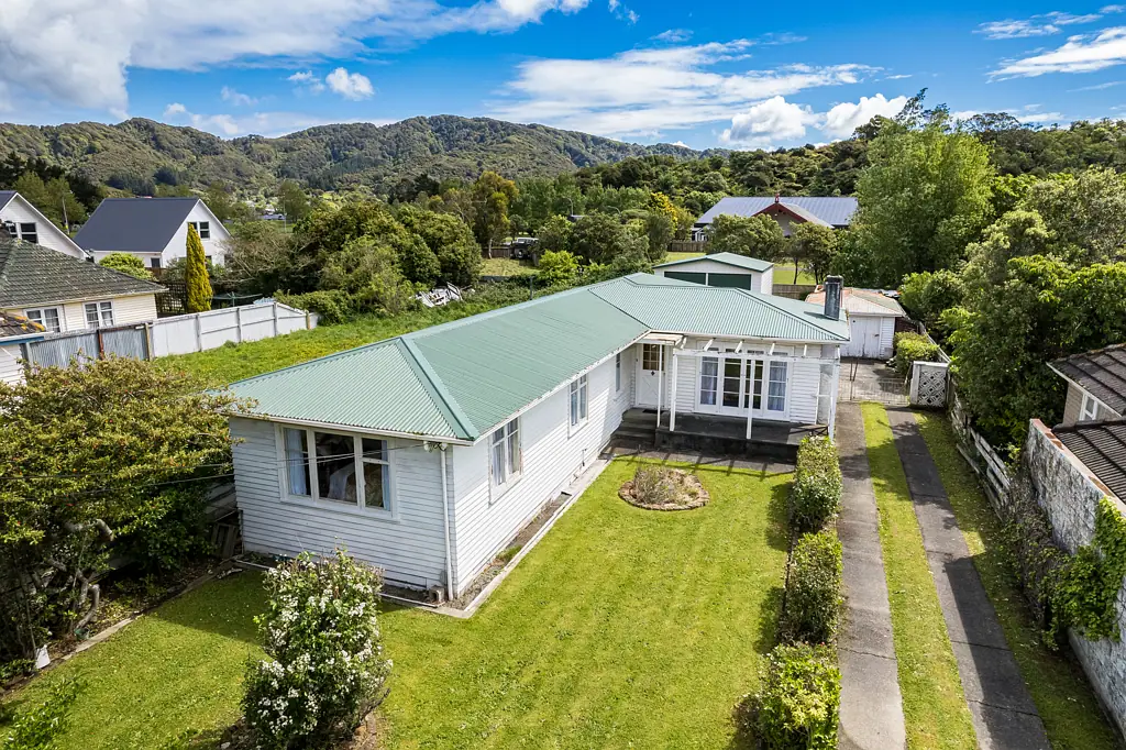21 Wellington Road, Wainuiomata, Lower Hutt, Wellington