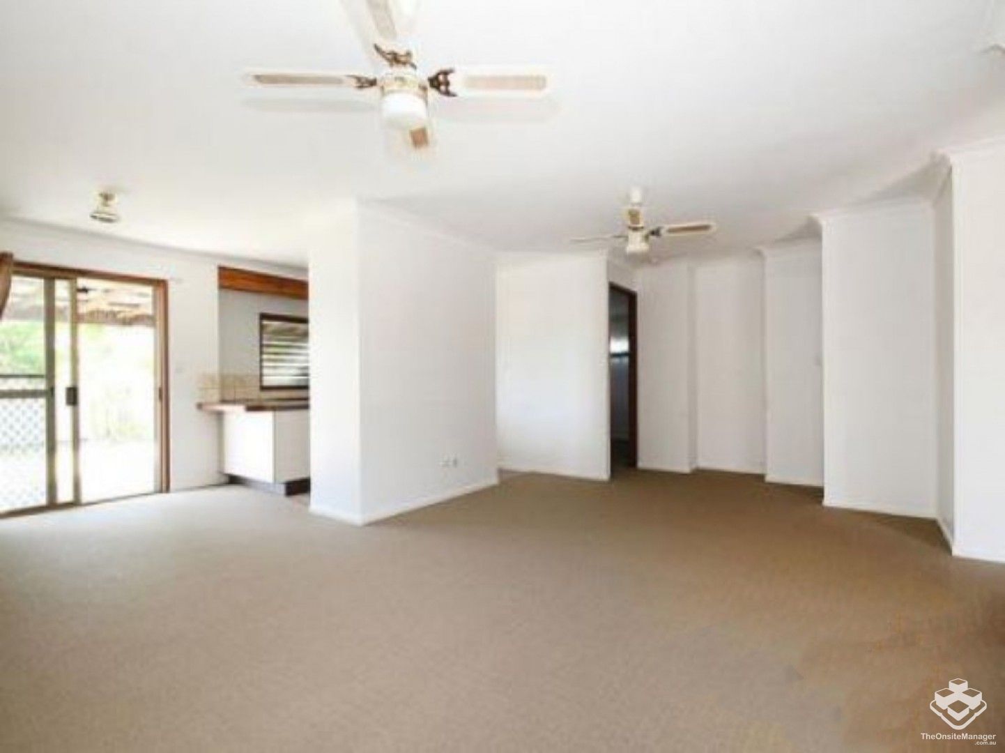 68 VANSITTART RD, REGENTS PARK QLD 4118, 0 غرف, 0 حمامات, House