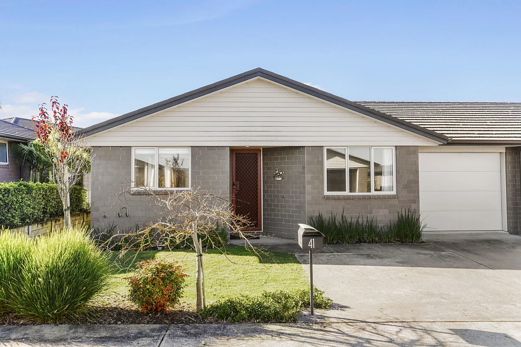 Omokoroa 3 Slaapkamer Secure, Sunny and Effortless Living in Waterview Estate