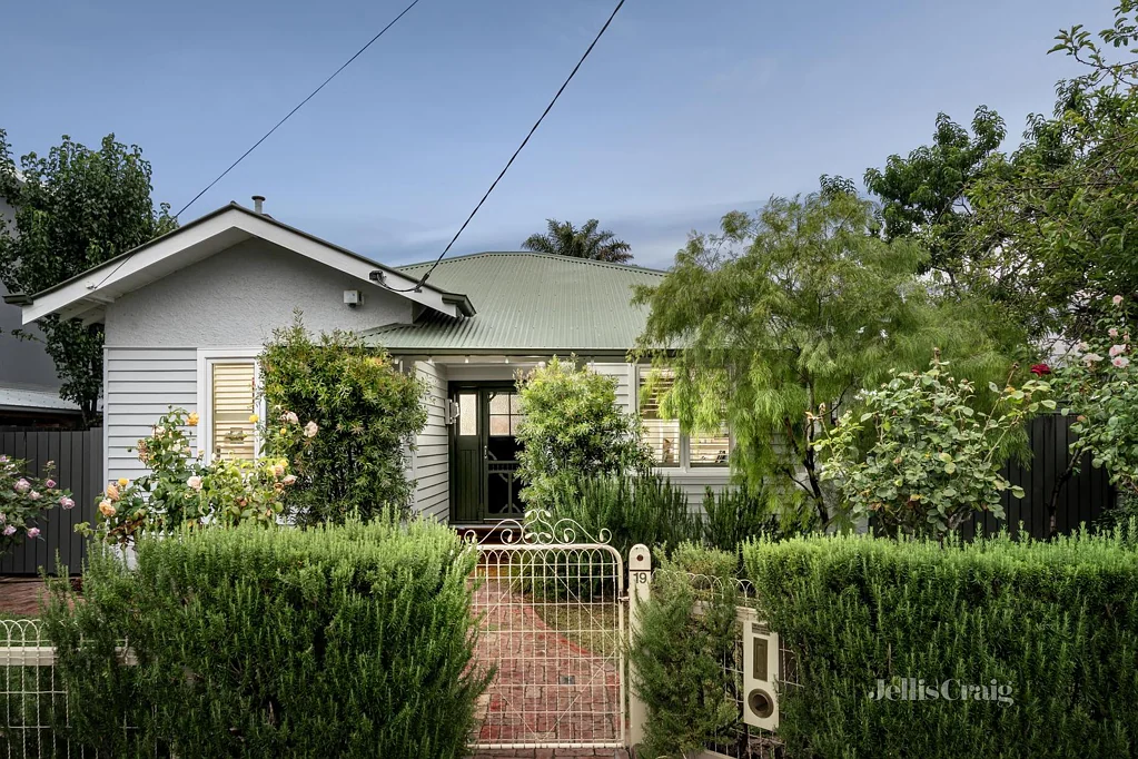 19 Tait Street, Newport, VIC 3015