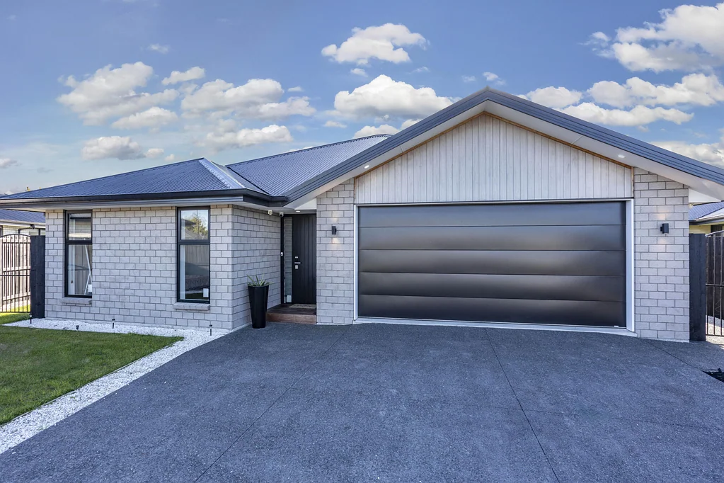Woodend 4 Bedroom Skip the Build. Turnkey Coastal Living. Act Fast!