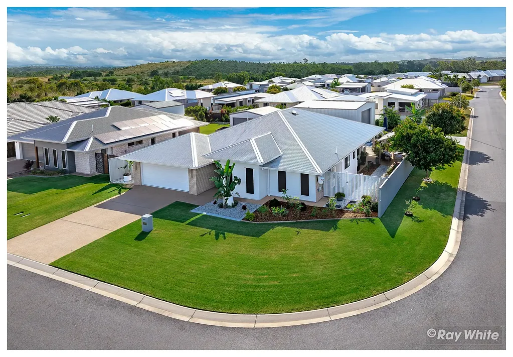 2 Ashcroft Court, Parkhurst, QLD 4702