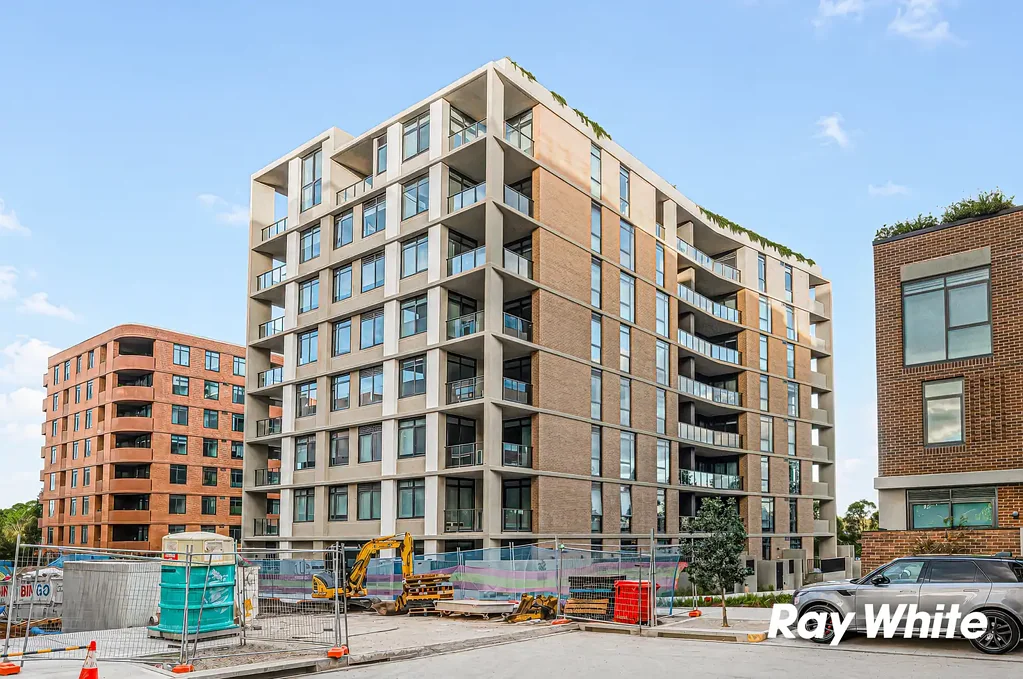BRAND NEW AND READY FOR YOU TWO BEDROOM UNIT | Walking distance to Tallawong Metro Station!