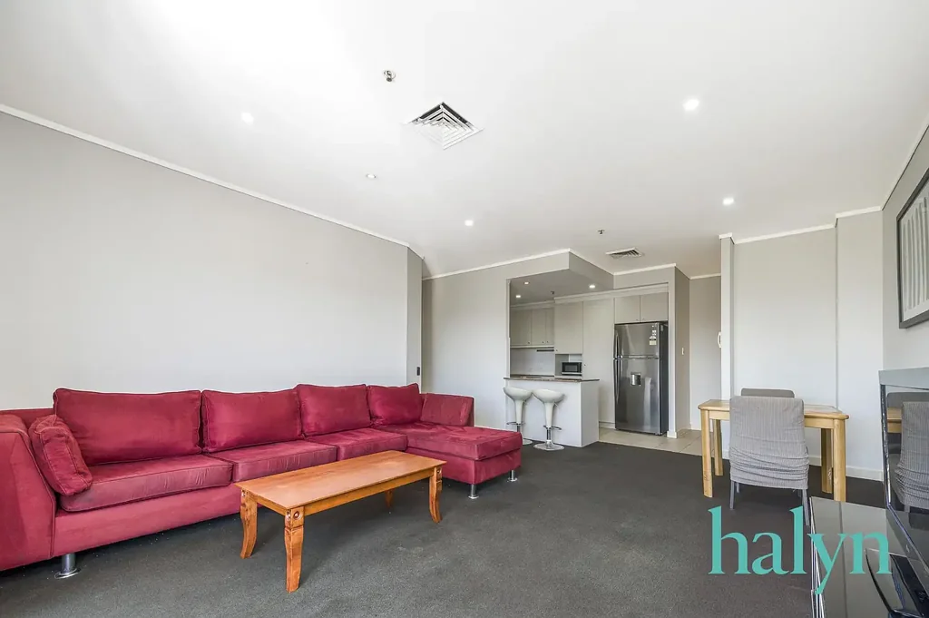 Available NOW - Fully Furnished in Adina Apartment Complex