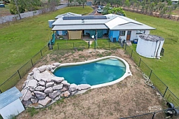 2 Emerald Heights Road, Mareeba