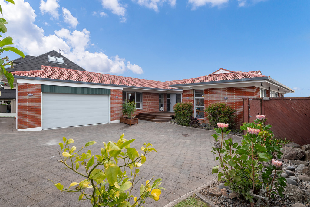 Residential  Mixed Housing Suburban Zone