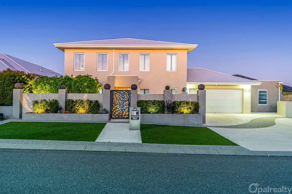 29 Flagstaff Crest, Secret Harbour, WA 6173