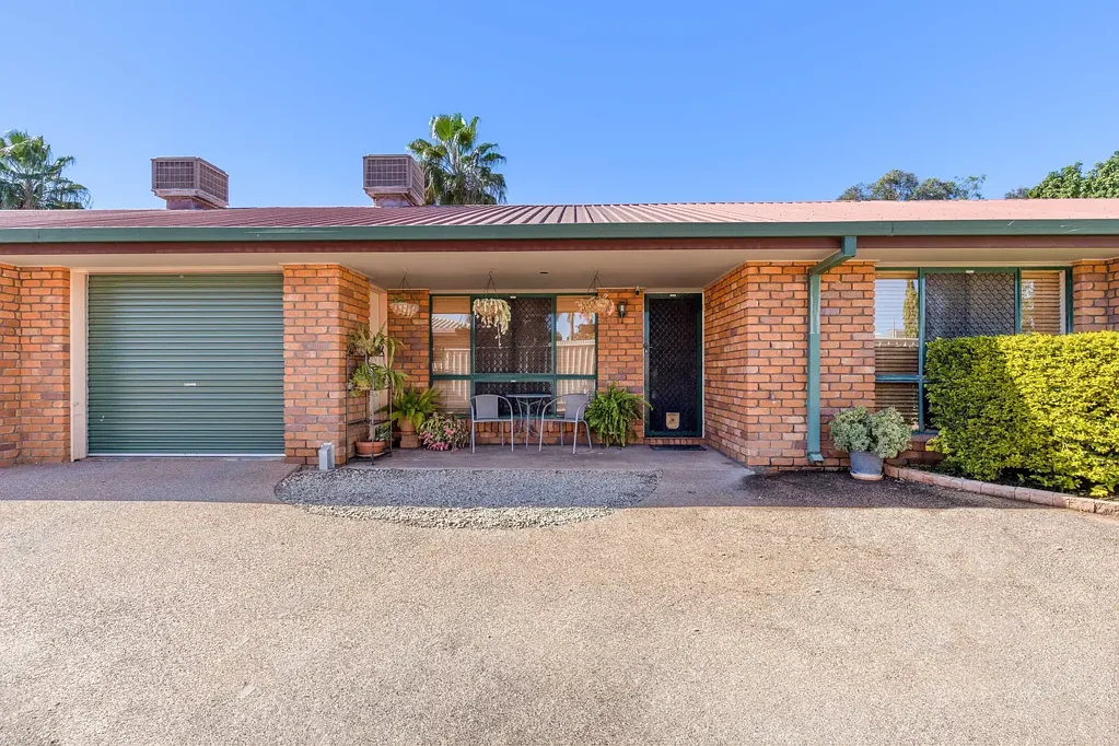 Spacious three bedroom low maintenance unit - located Northside of Emerald