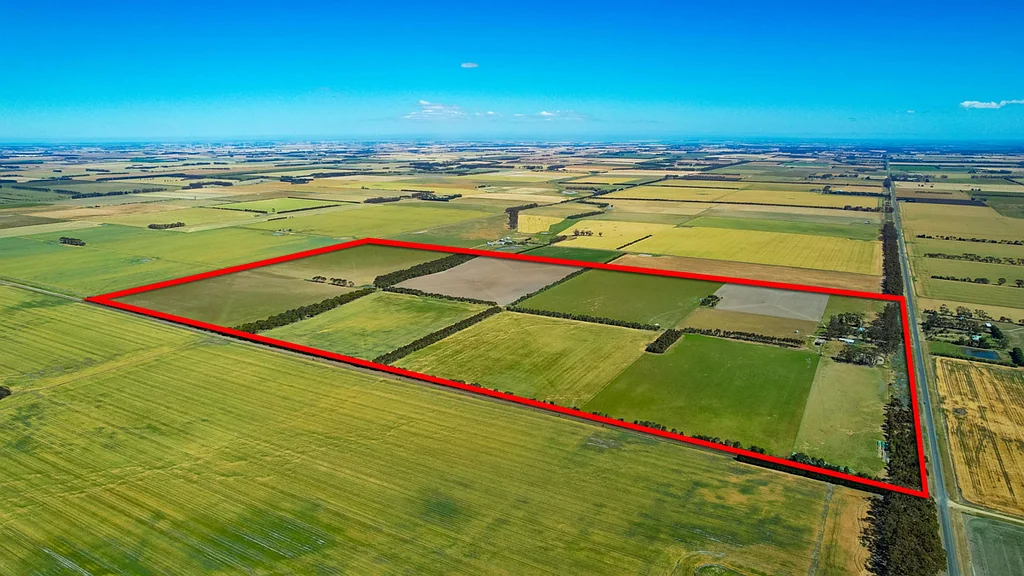 Bradvale  “Gum Park” - Secure location perfect for grazing or cropping purposes
