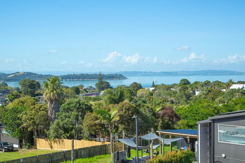 10/118 Ocean View Road, Oneroa, Waiheke Island, Auckland