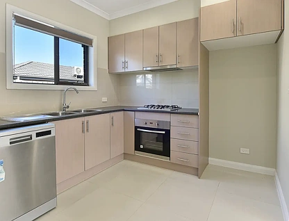3/121 Cheddar Road, Reservoir, VIC 3073, 2 phòng ngủ, 1 phòng tắm, Townhouse