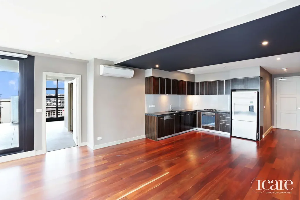 Melbourne 3ห้องนอน Spacious Three-Bedroom CBD Apartment with Premium Resident Facilities
