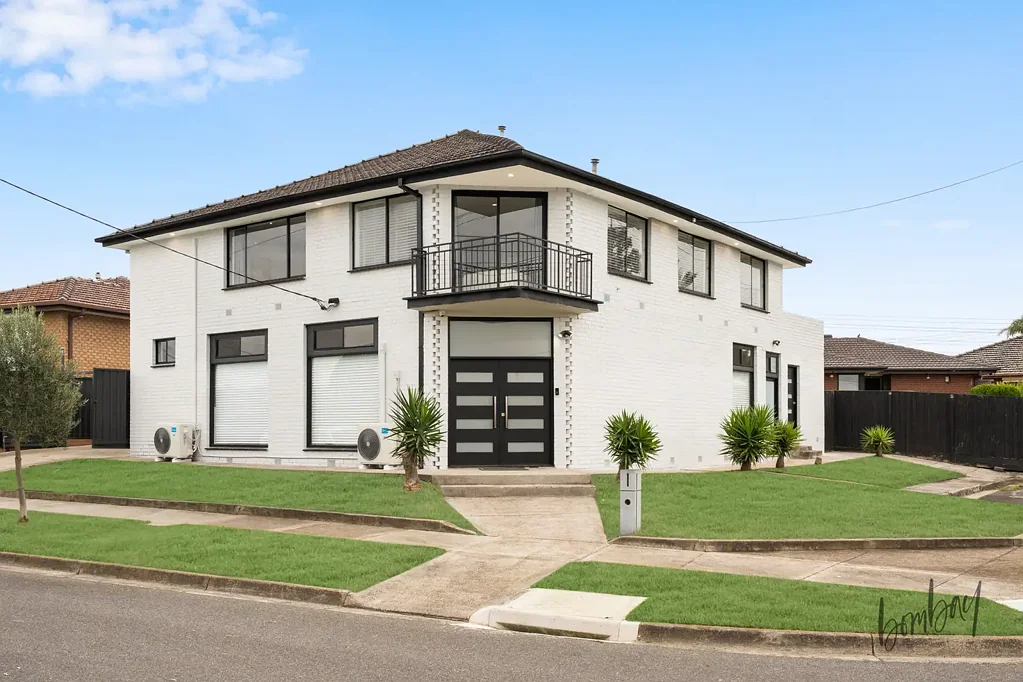 Lalor 4 Slaapkamer Dual Living & Business Opportunity in the Heart of Lalor