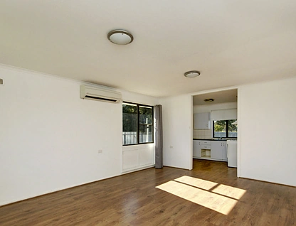 18 Ballantyne Crescent, Deniliquin, Murray, 3 chambres, 1 salles de bain, House