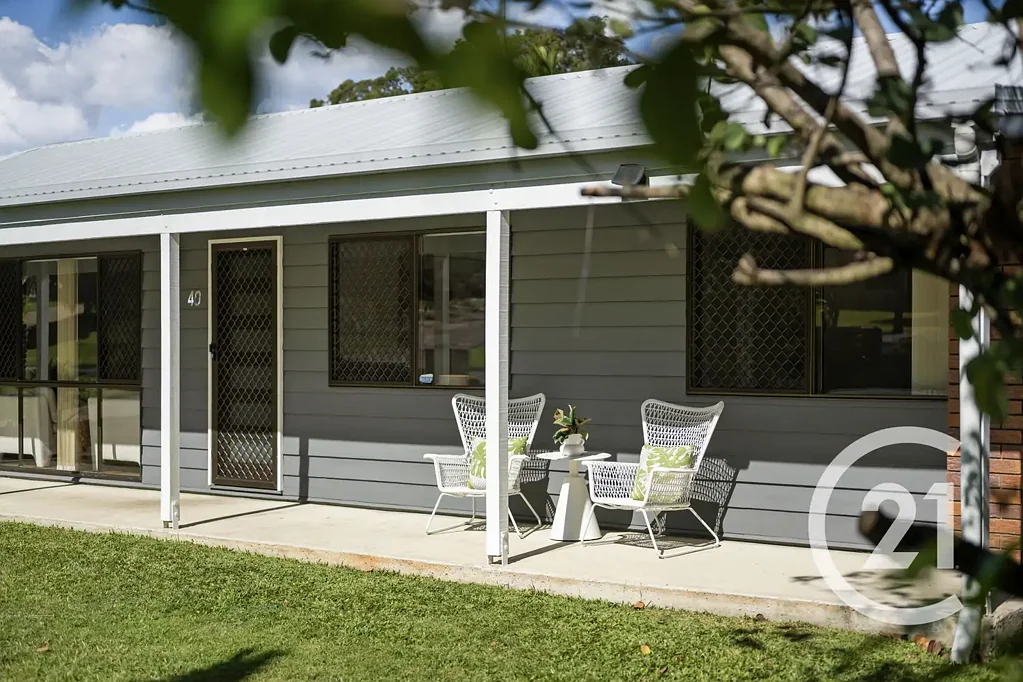 Narangba 4房 精美呈现的住宅……卓越的1,446平方米生活方式 Beautifully Presented Home... Exceptional 1,446m² Lifestyle