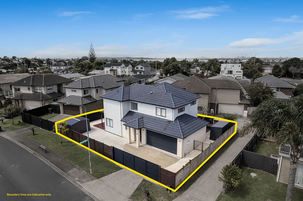 9 Bordeaux Parade, Te Atatu South, Waitakere City, Auckland