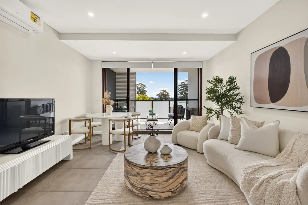 Blacktown 2कमरा Light-Filled Apartment Offering Peaceful Modern Living
