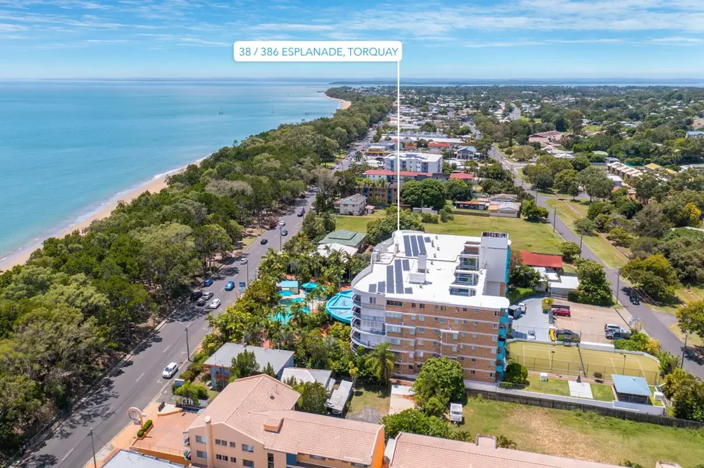 Torquay 3 Bedroom RELAX, UNWIND & ENJOY THE ESPLANADE LIFESTYLE