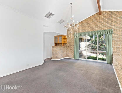 50 Broadmeadow Drive, Flagstaff Hill, Southern Adelaide, 3 Bedrooms, 2 Bathrooms, House