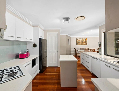 5 Weis Crescent, Middle Ridge, QLD 4350, 4 침실, 2 욕실, House