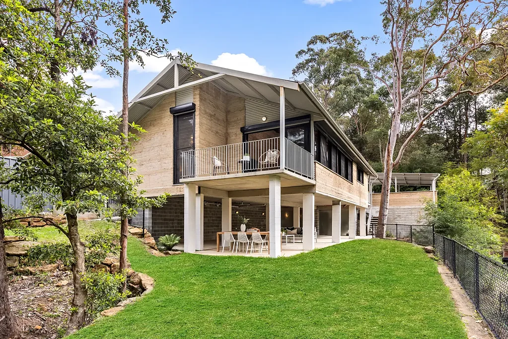 Bowen Mountain 3 Bedroom Brand New Eco Friendly Home