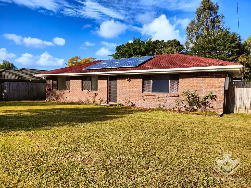 Perfect home in a perfect location!