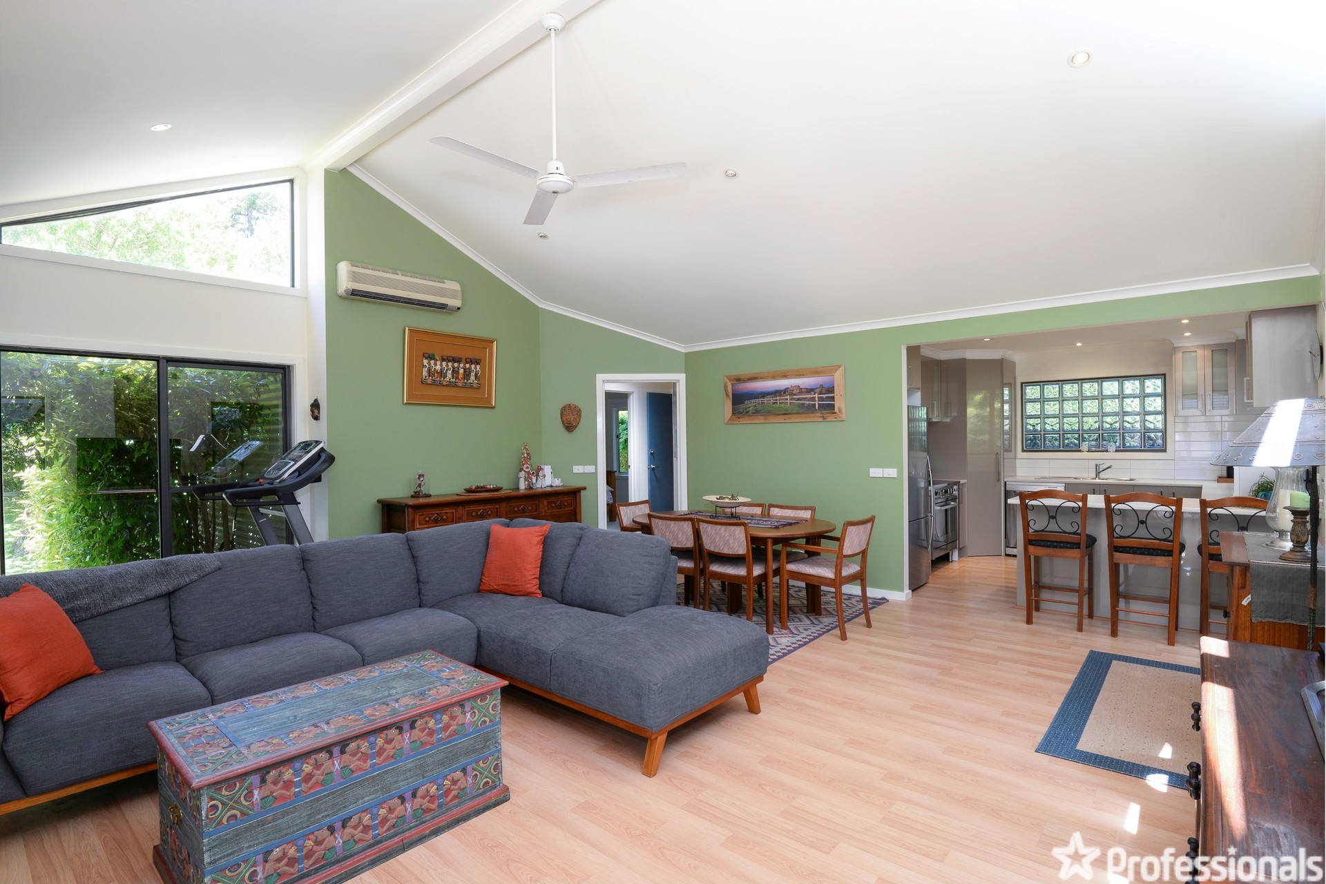 11-13 WOMBAT CR, EAST WARBURTON VIC 3799, 0 침실, 0 욕실, House