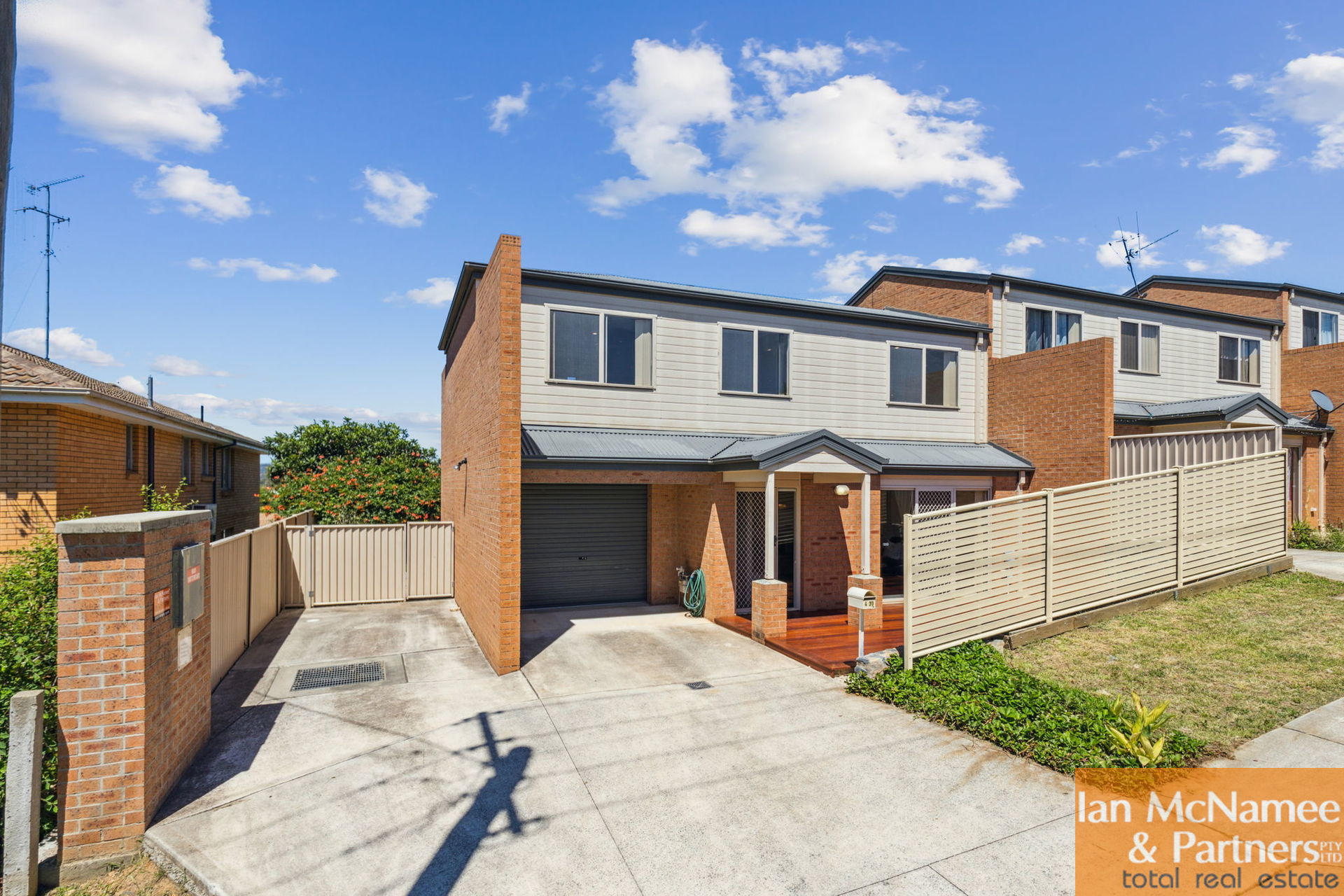 UNIT 4 30 ROSS RD, QUEANBEYAN NSW 2620, 0 phòng ngủ, 0 phòng tắm, Townhouse