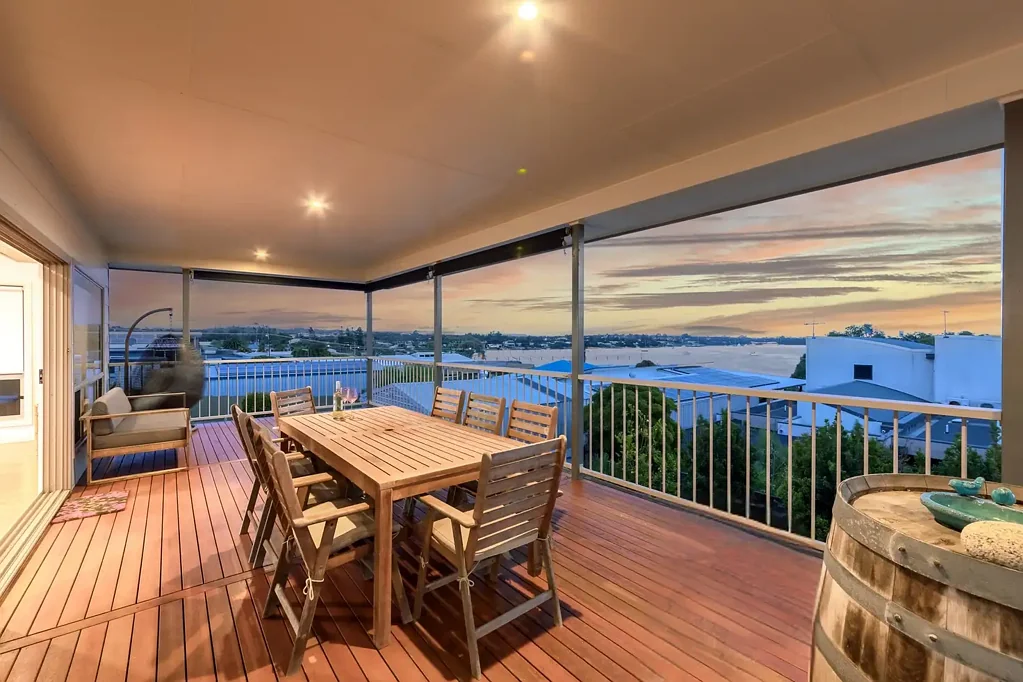 Coffin Bay 4ห้องนอน Elevated Elegance Over Coffin Bay & Kellidie Bay