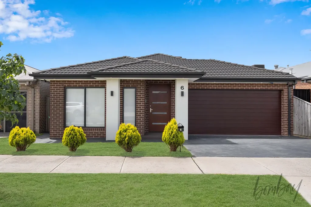 6 Inkerman Crescent, Mickleham, VIC 3064