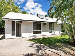 5 Connor Ct, Malak