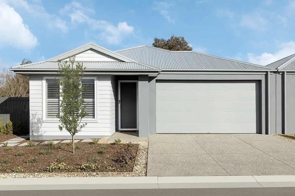 Beveridge 3房  Write the next chapter of your story at Ingenia Lifestyle Springside & choose from our range of stunning home designs including the Beechworth Green.
