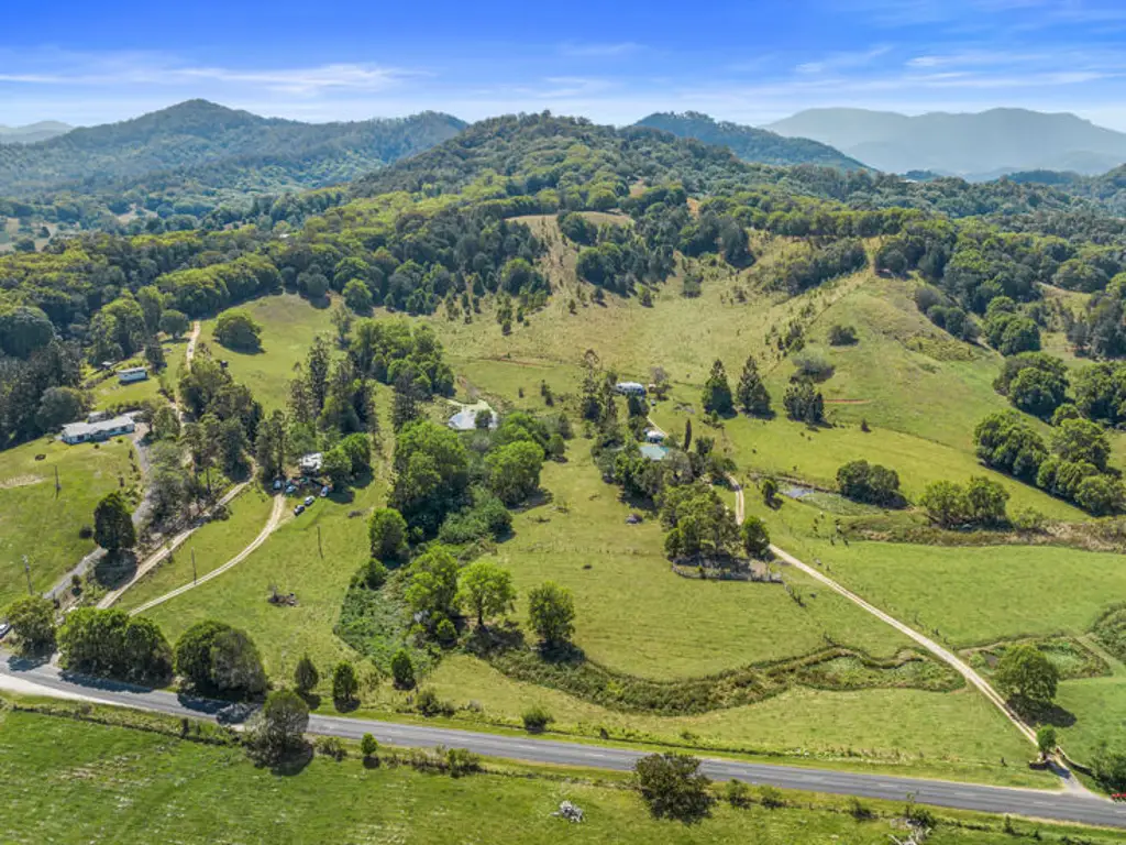 Murwillumbah Three Distinct Residences, One Idyllic Property