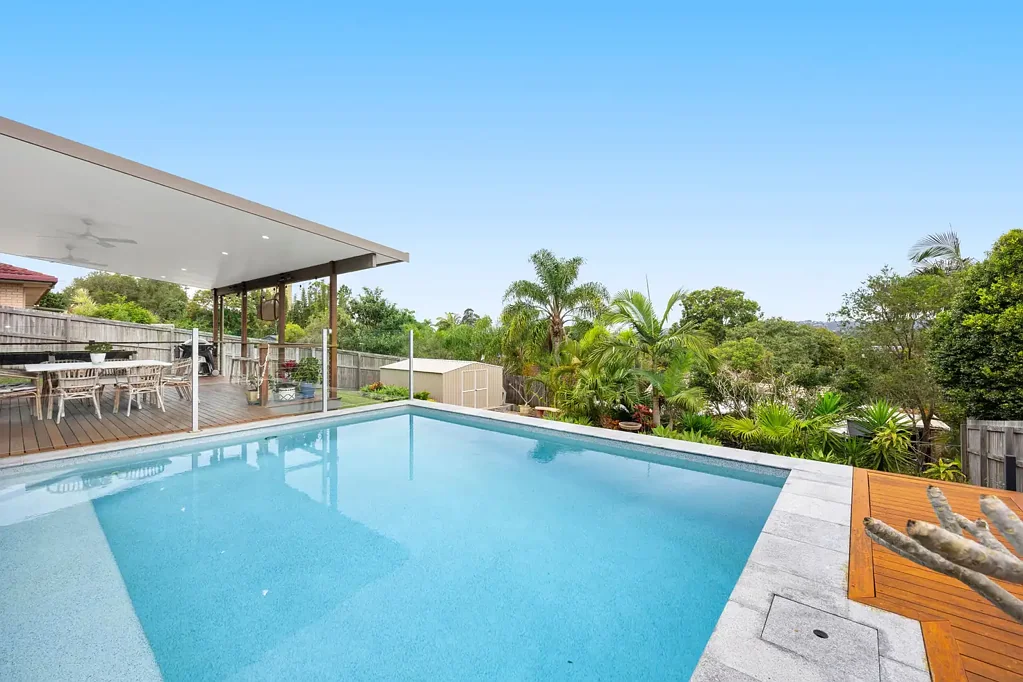 Bli Bli 3Zimmer ENTERTAINER'S DREAM - CAPTURING THE SUNSHINE COAST LIFESTYLE! FANTASTIC OPPORTUNITY TO SECURE YOUR PIECE OF PARADISE!