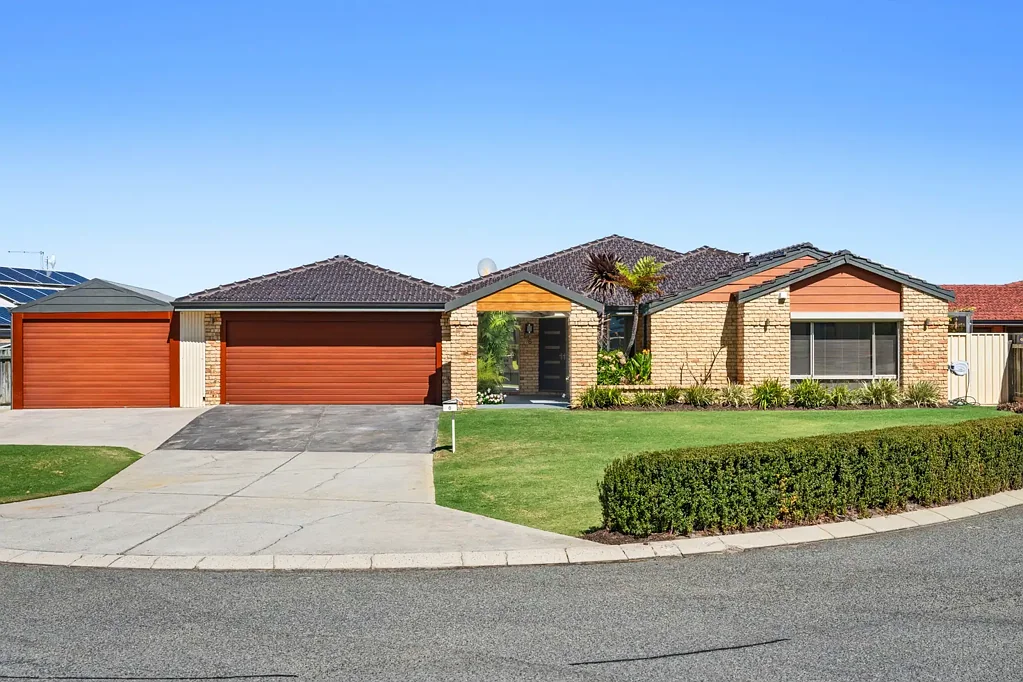 6 Highcliffe Rise, Currambine, WA 6028