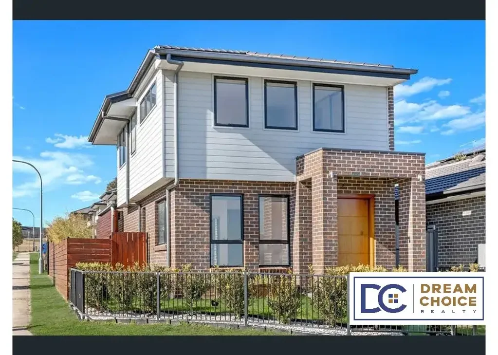 Spacious Family Home with Modern comfort
