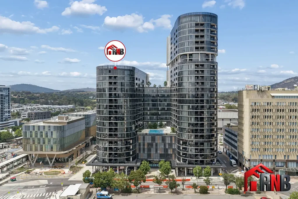Phillip 2Zimmer Investor’s Heaven in Canberra’s Inner South – Secure Lease Until July 2027 at $600 Per Week